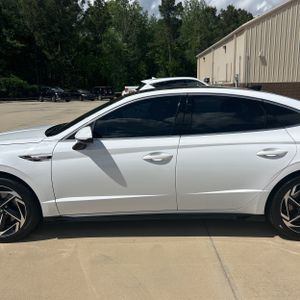 HYUNDAI SONATA SEL - 4