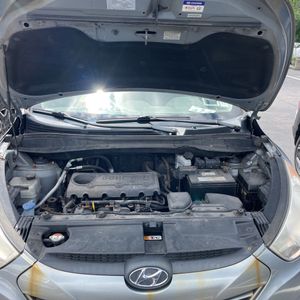 2013 Hyundai TUCSON GLS — миниатюра 40