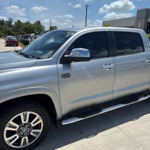 صورة 2 لـ 2019 Toyota TUNDRA 1794 EDITION