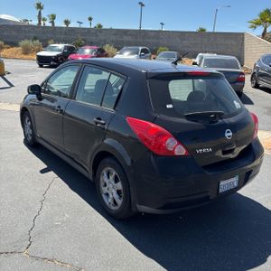 2007 Nissan VERSA 1.8SL — фото 5