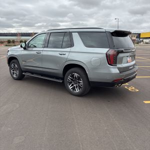 CHEVROLET TAHOE - 5