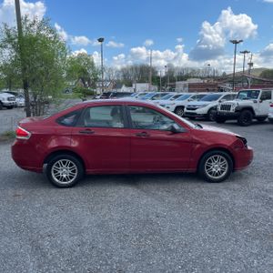 FORD FOCUS SE - 10