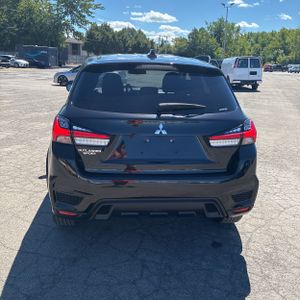 صورة 7 لـ 2024 Mitsubishi OUTLANDER SPORT S