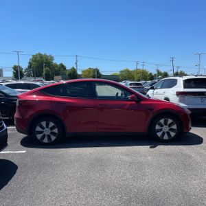 TESLA MODEL Y LONG RANGE - 6