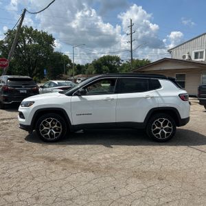 2026 JEEP COMPASS LIMITED photo 3