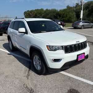 صورة مصغرة 12 لـ 2018 JEEP GRAND CHEROKEE LAREDO E