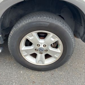 صورة 18 لـ 2005 FORD EXPLORER XLT