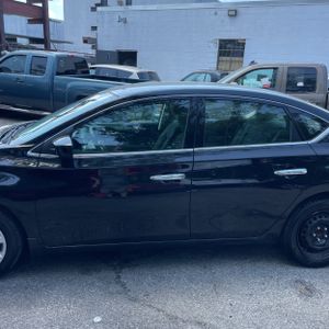 NISSAN SENTRA S - 4