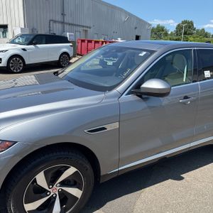 2021 Jaguar F-PACE P250 S 照片 2