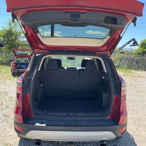 صورة مصغرة 42 لـ 2017 FORD ESCAPE SE