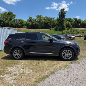 FORD EXPLORER LIMITED - 10