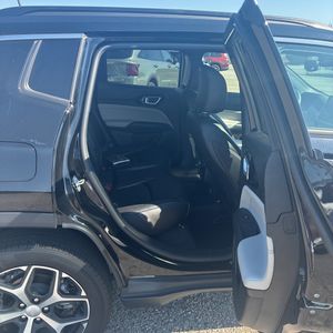 صورة مصغرة 35 لـ 2024 JEEP COMPASS LIMITED