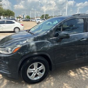 2019 Chevrolet TRAX LT — фото 2