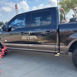 FORD F-150 KING RANCH - 3