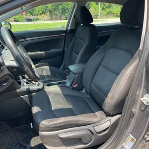 2018 Hyundai ELANTRA SE 缩略图 32
