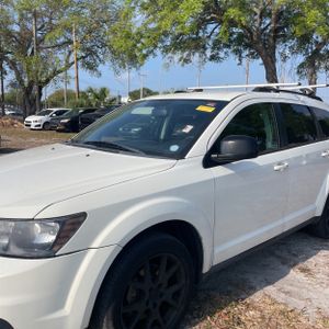 DODGE JOURNEY SXT - 2