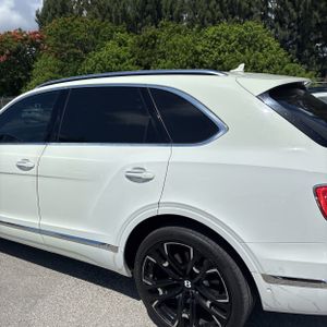 2018 Bentley BENTAYGA BASE — фото 6