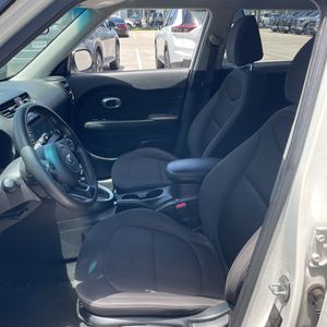 2019 KIA SOUL BASE 缩略图 32