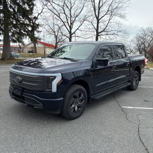 FORD F-150 LIGHTNING LARIAT - 1