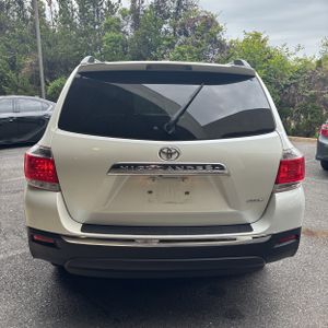 TOYOTA HIGHLANDER - 7