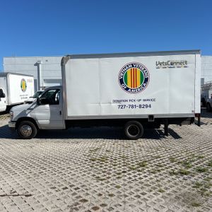 FORD E-350 CUTAWAY - 3