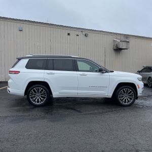 JEEP GRAND CHEROKEE L SUMMIT RESERVE - 10