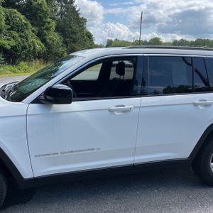 2024 JEEP GRAND CHEROKEE LAREDO 照片 4