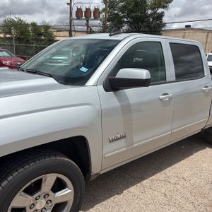 2017 Chevrolet SILVERADO 1500 LT 照片 2