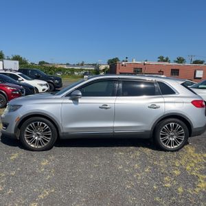 2016 Lincoln MKX RESERVE photo 3