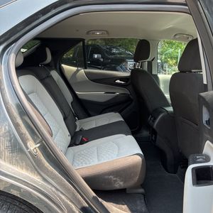 صورة مصغرة 35 لـ 2021 Chevrolet EQUINOX LS