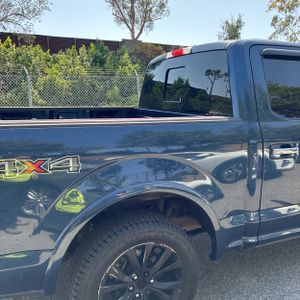 FORD F-150 LARIAT - 8