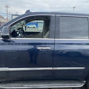 CADILLAC ESCALADE LUXURY - 4