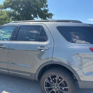 صورة 6 لـ 2017 FORD EXPLORER XLT