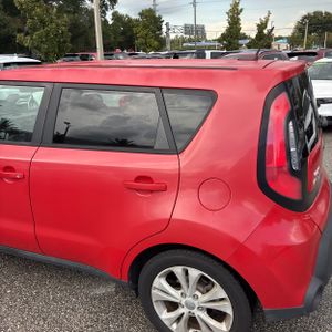 2015 KIA SOUL + 照片 4
