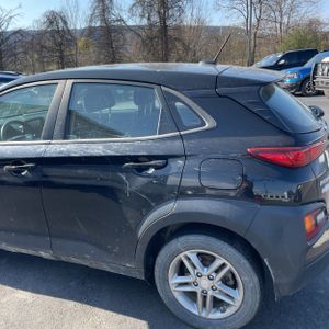 HYUNDAI KONA SE - 6