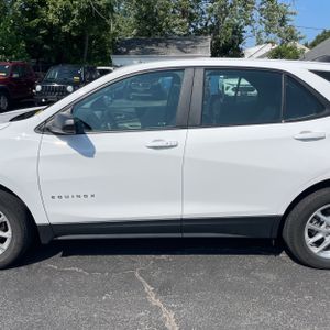 صورة 4 لـ 2024 Chevrolet EQUINOX LS
