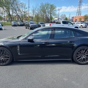PORSCHE PANAMERA 4 PLATINUM EDITION - 4