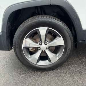 2019 JEEP CHEROKEE LIMITED 缩略图 19