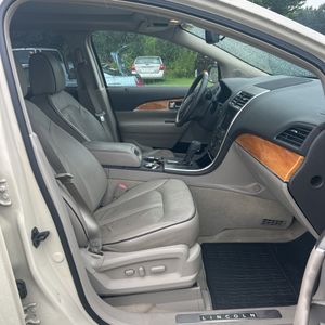 صورة مصغرة 32 لـ 2015 Lincoln MKX BASE