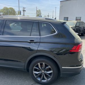VOLKSWAGEN TIGUAN SE - 6