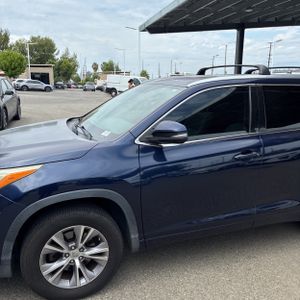 2014 Toyota HIGHLANDER XLE — фото 2