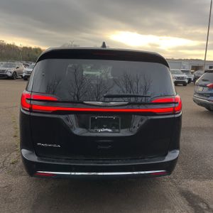 CHRYSLER PACIFICA SELECT - 7