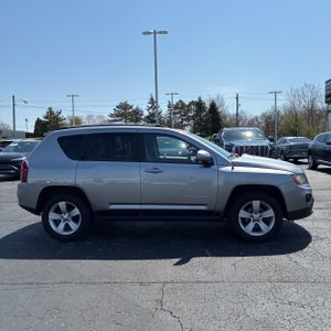 JEEP COMPASS LATITUDE - 10