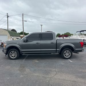 FORD F-150 LARIAT - 3