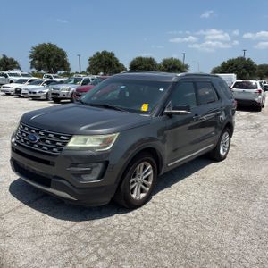 2017 FORD EXPLORER XLT 照片 1