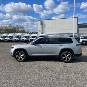 JEEP GRAND CHEROKEE L LIMITED - 3