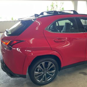 LEXUS UX 300H F SPORT DESIGN - 9
