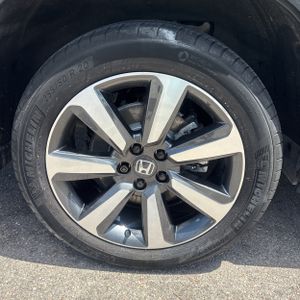 صورة مصغرة 19 لـ 2023 Honda PILOT TOURING