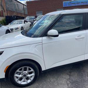 KIA SOUL LX - 2
