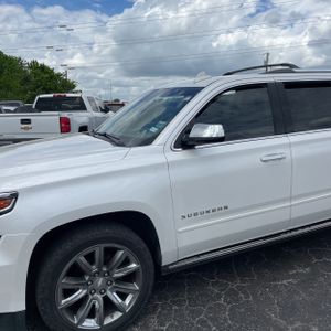 CHEVROLET SUBURBAN LTZ - 2